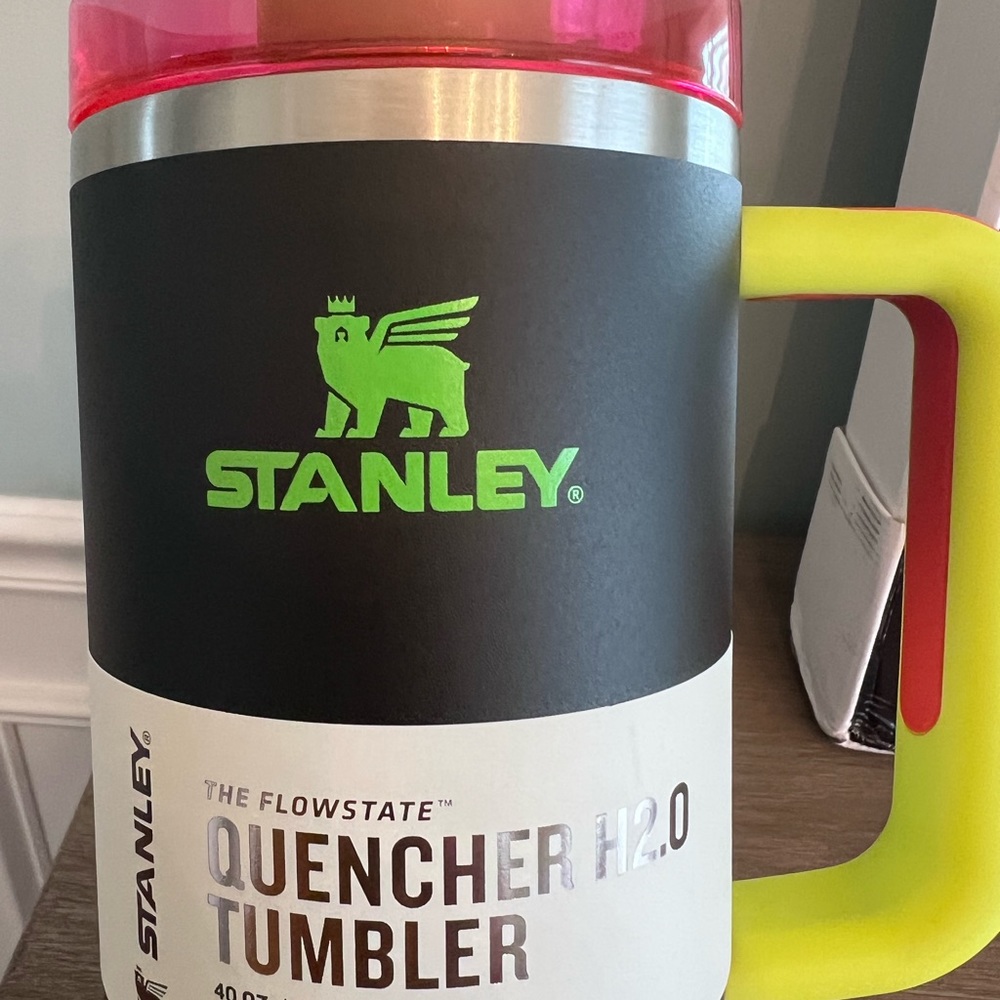 Neon black Stanley tumbler 40oz NWT *ships same day!* - Picture 5 of 7